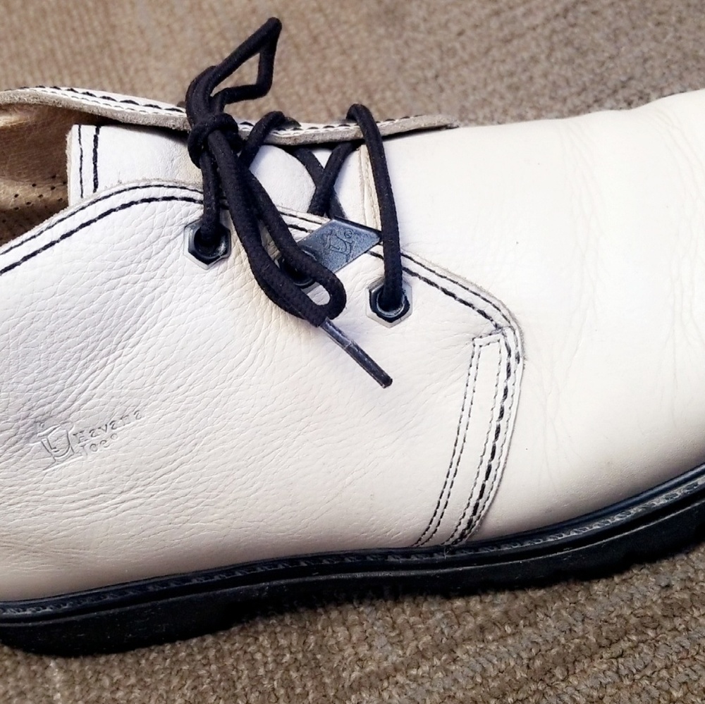 Shoes - Picture 3 of 3